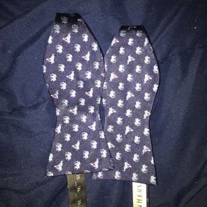 Brand New Van Heusen Elephant Bow Tie